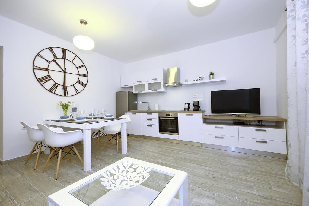 First Floor Zadar Apartment Esterno foto